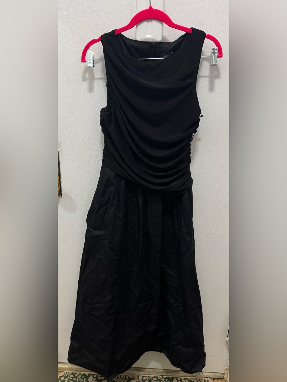 VINCE CAMUTO MIDI DRESS